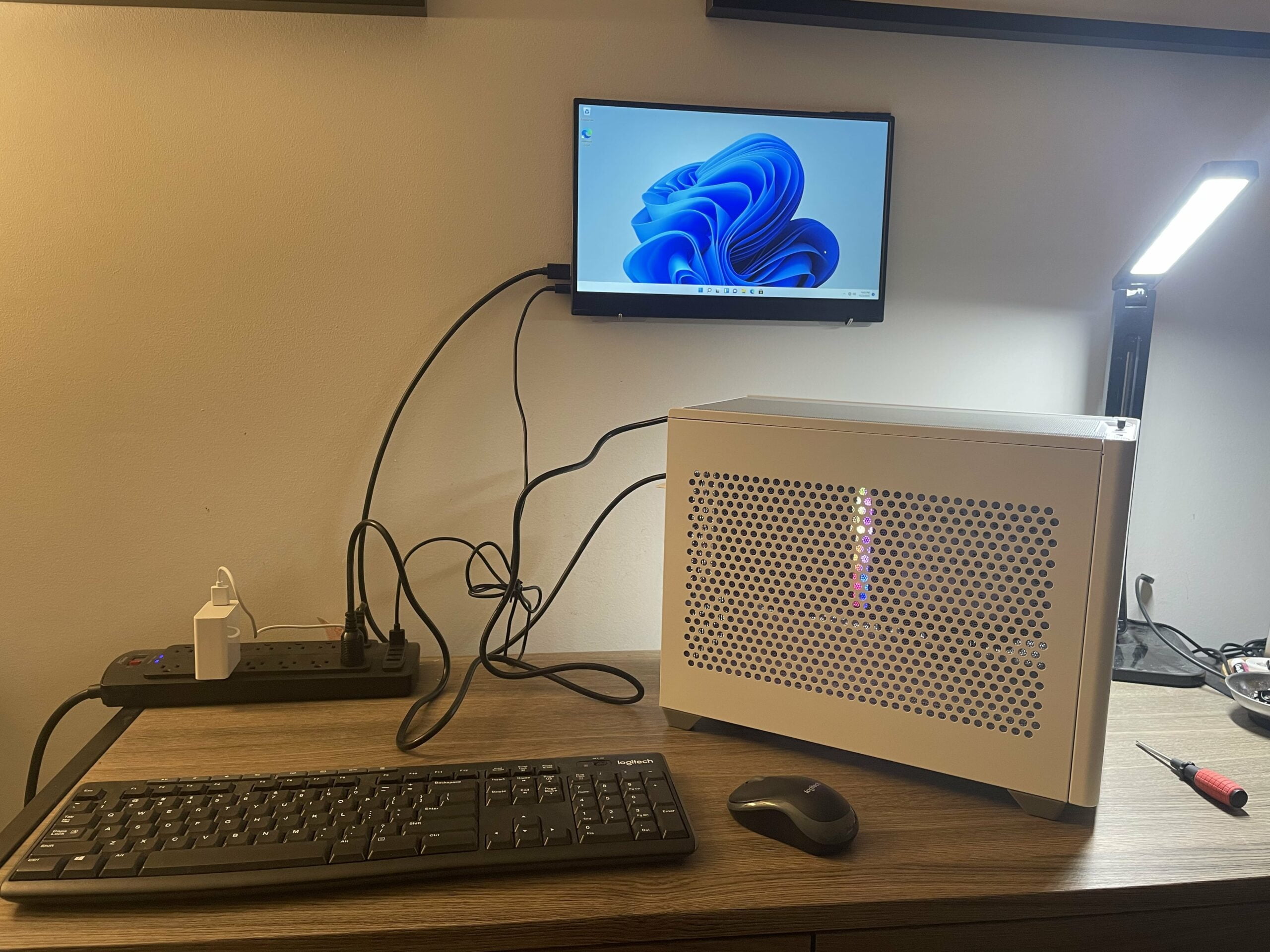How I installed Windows 11 on Dusti